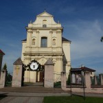 1. Kościół p.w. Wniebowzięcia NMP w Sieniawie wzniesiony z fundacji Czartoryskich…