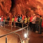 66. Jaskinię odkryto w 1951 r., a od 1955 można podziwiać…