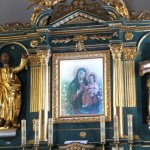 35. ...Matki Bożej z Dzieciątkiem – Królowej Doliny Dunajca.